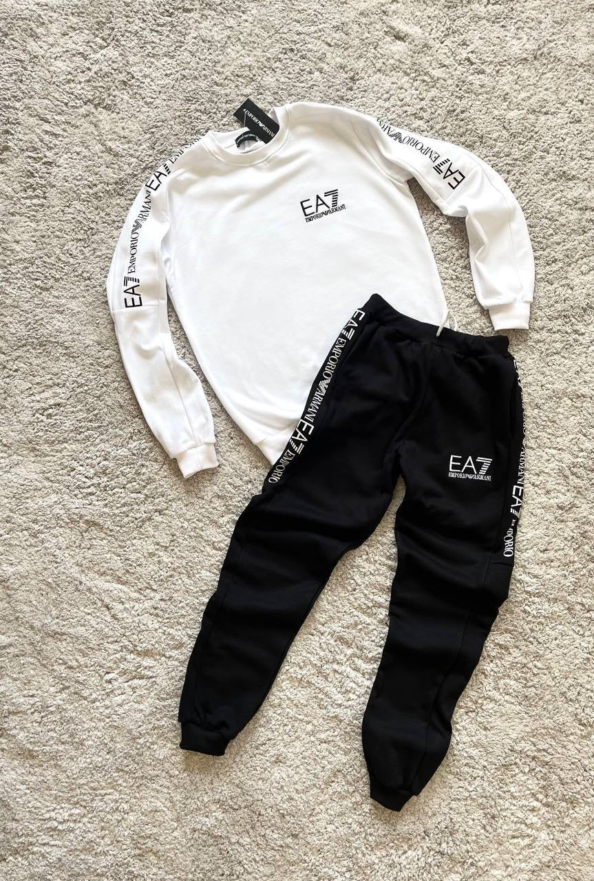 Chándal EA7 bordado blanco