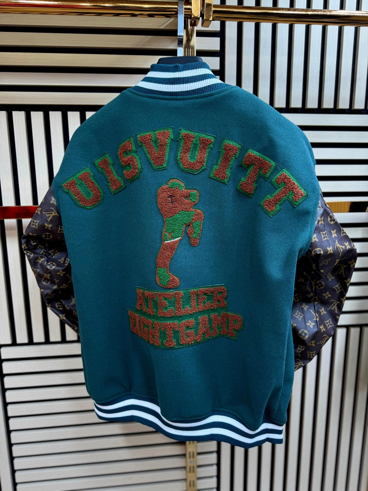 (Copia) Chaqueta LOUIS VUITON Calidad *HOT GAME*
