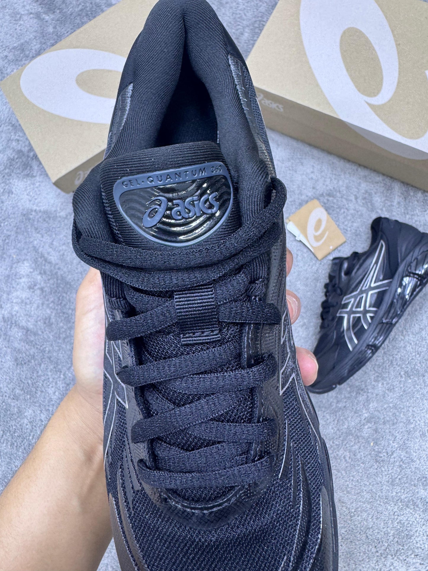 ASICS GEL-QUANTUM 36