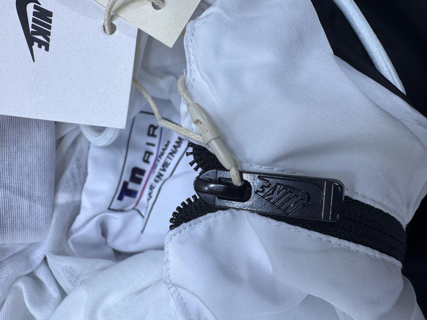 Nuevo modelo 
Chándal Nike TN