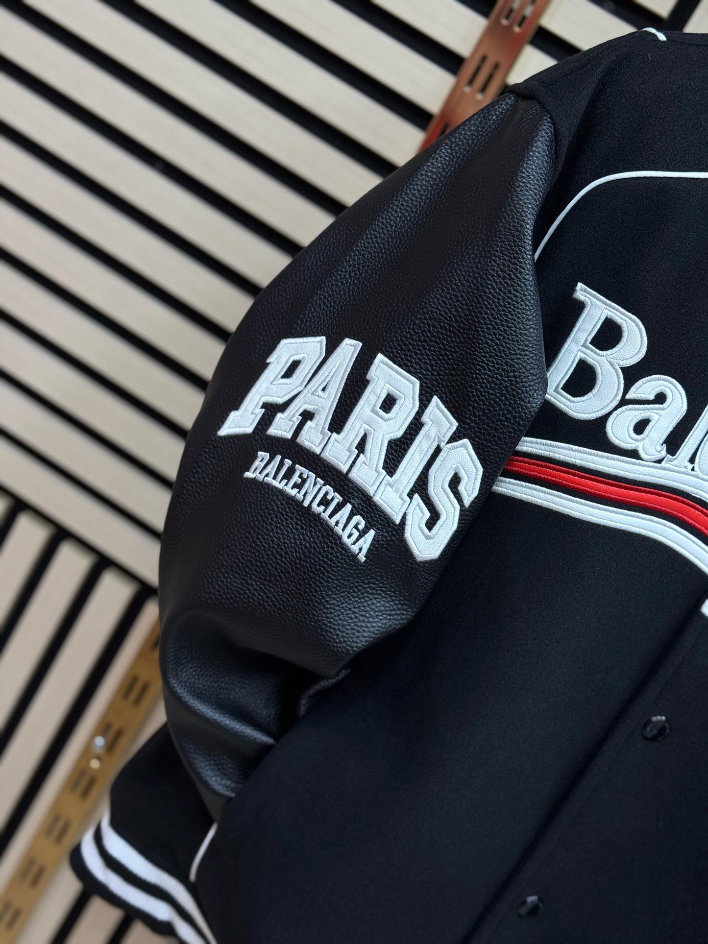CHAQUETA BALENCIAGA