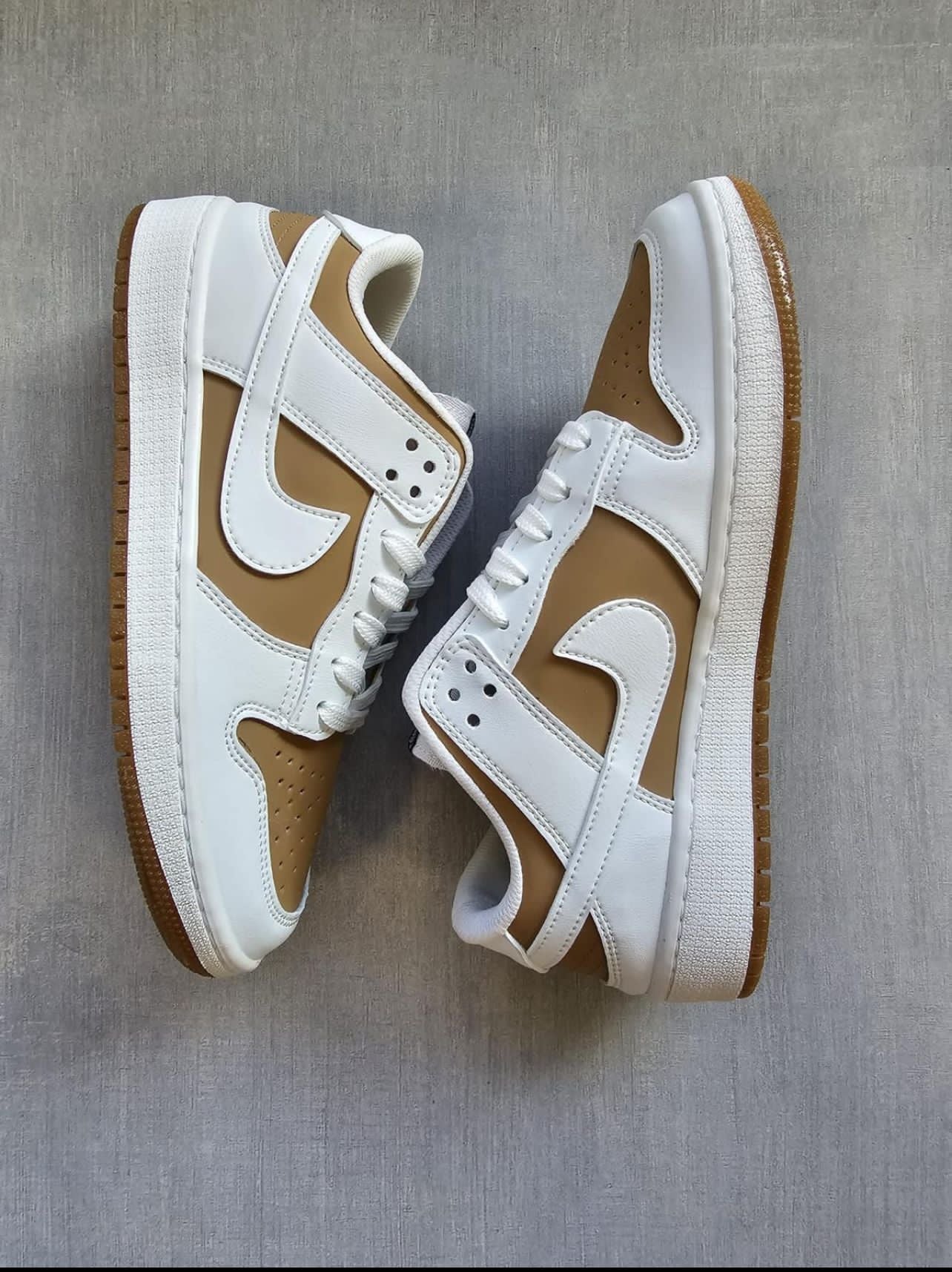 Nike dunk low marrón/blanco