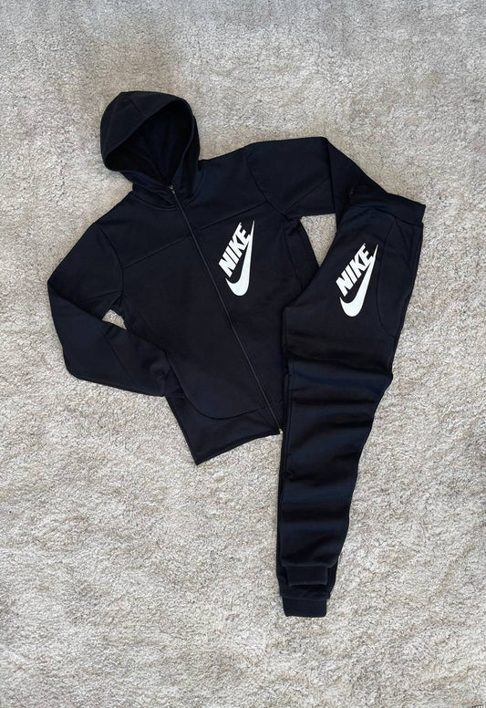 Chandal  Nike hombre