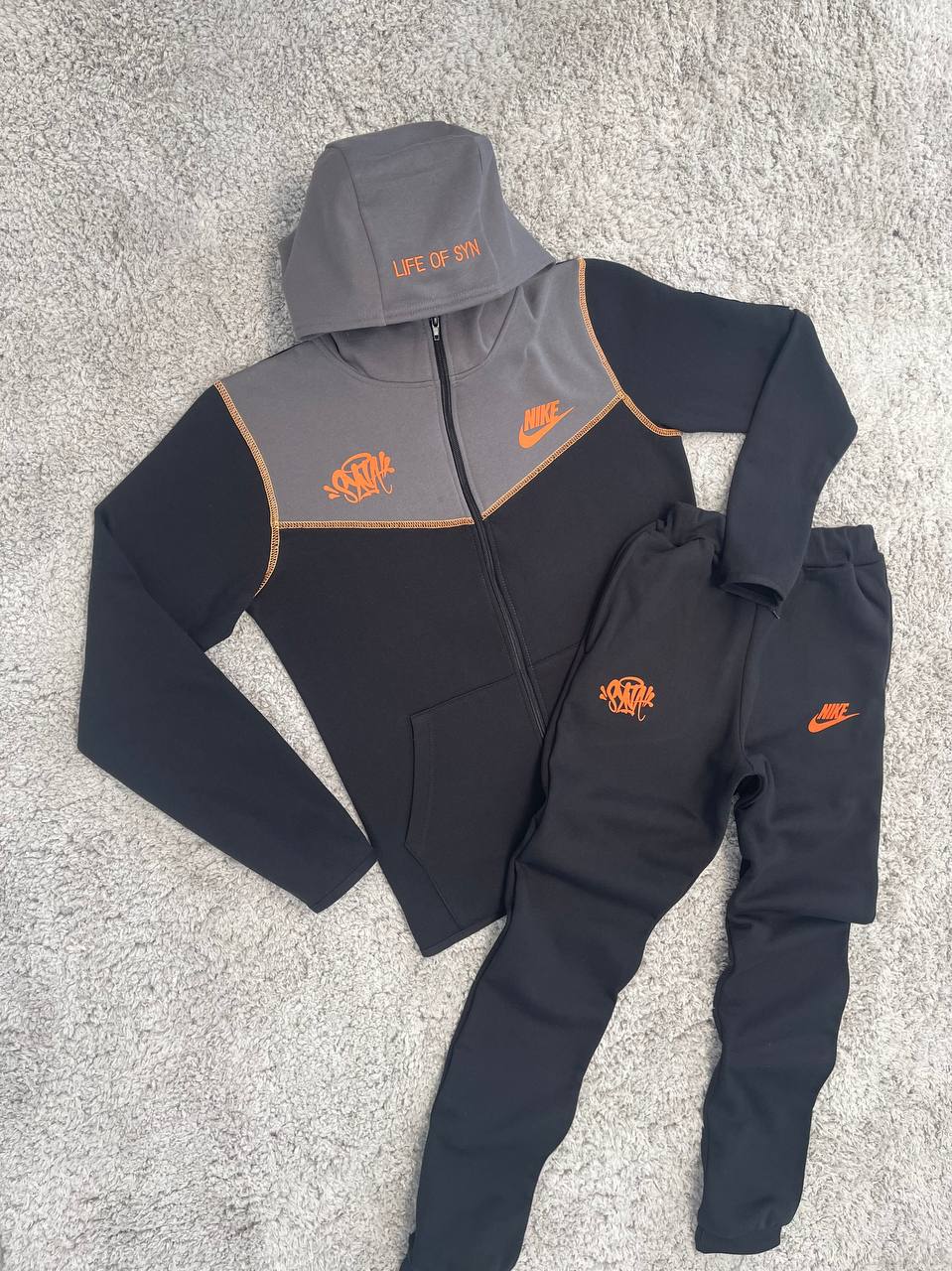 Nike tech x central cee x syna world