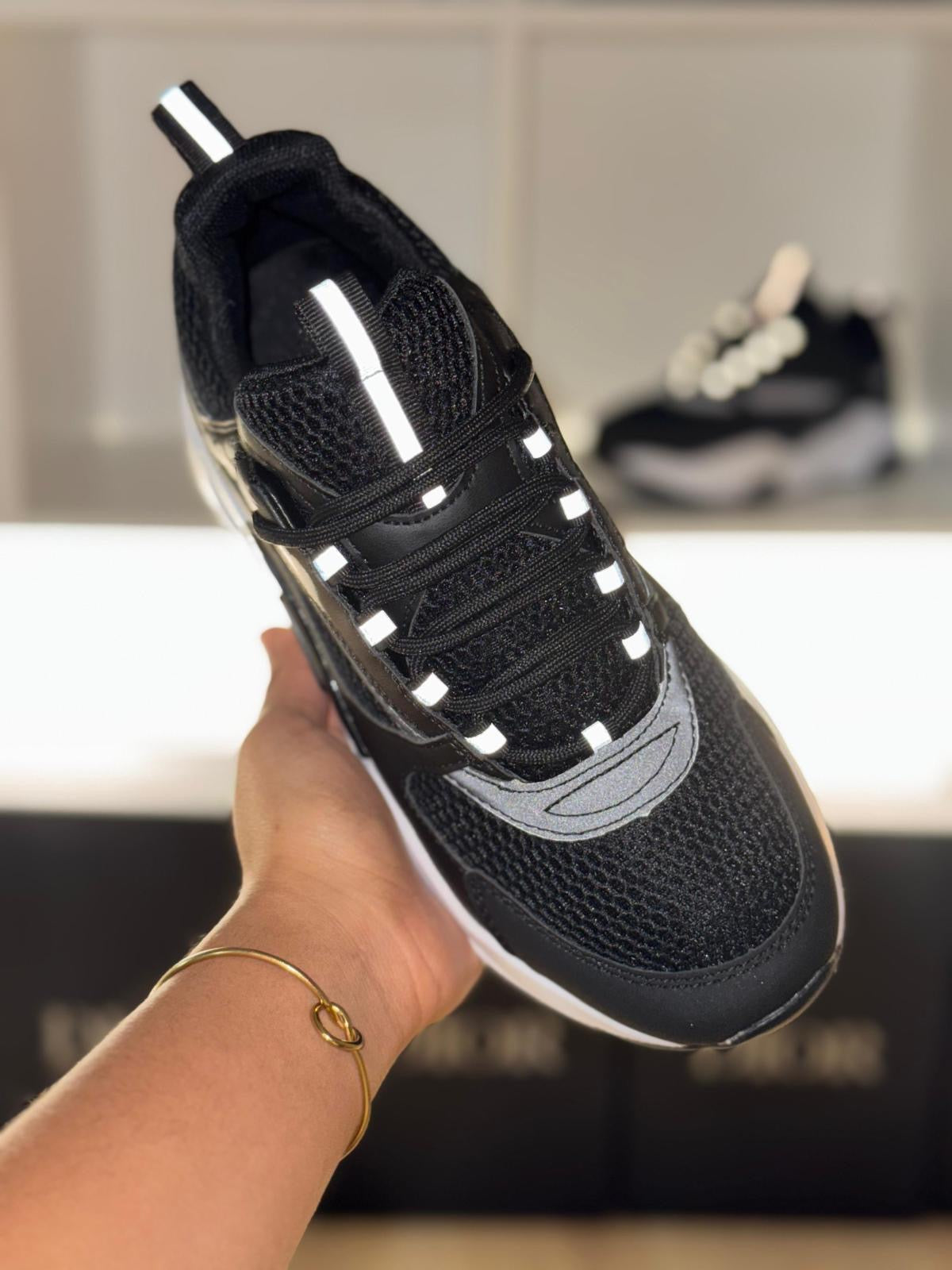 NOVEDAD zapatillas Dior B22 negro