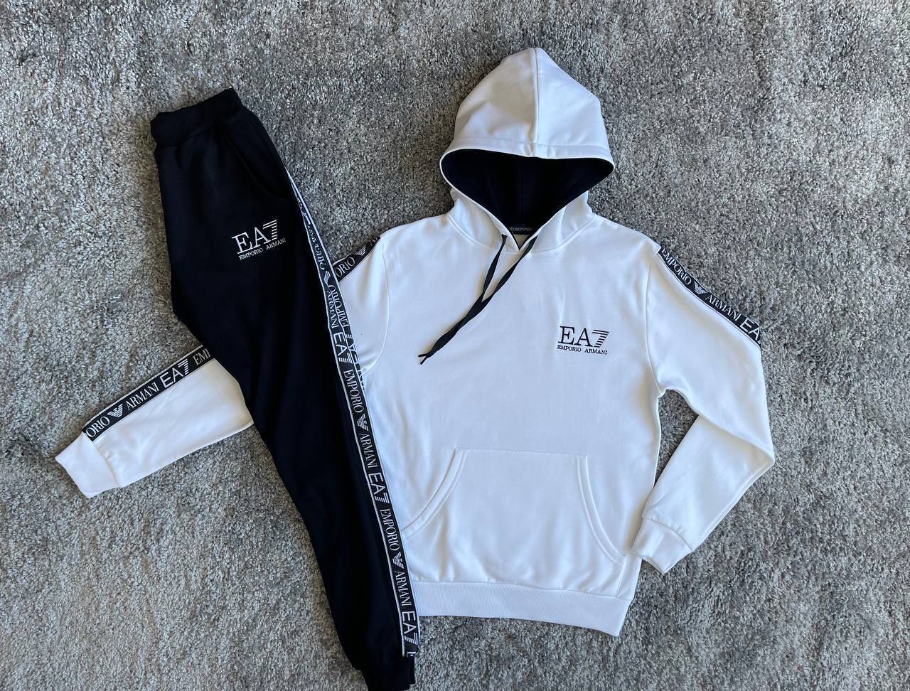 Chándal EA7 armani