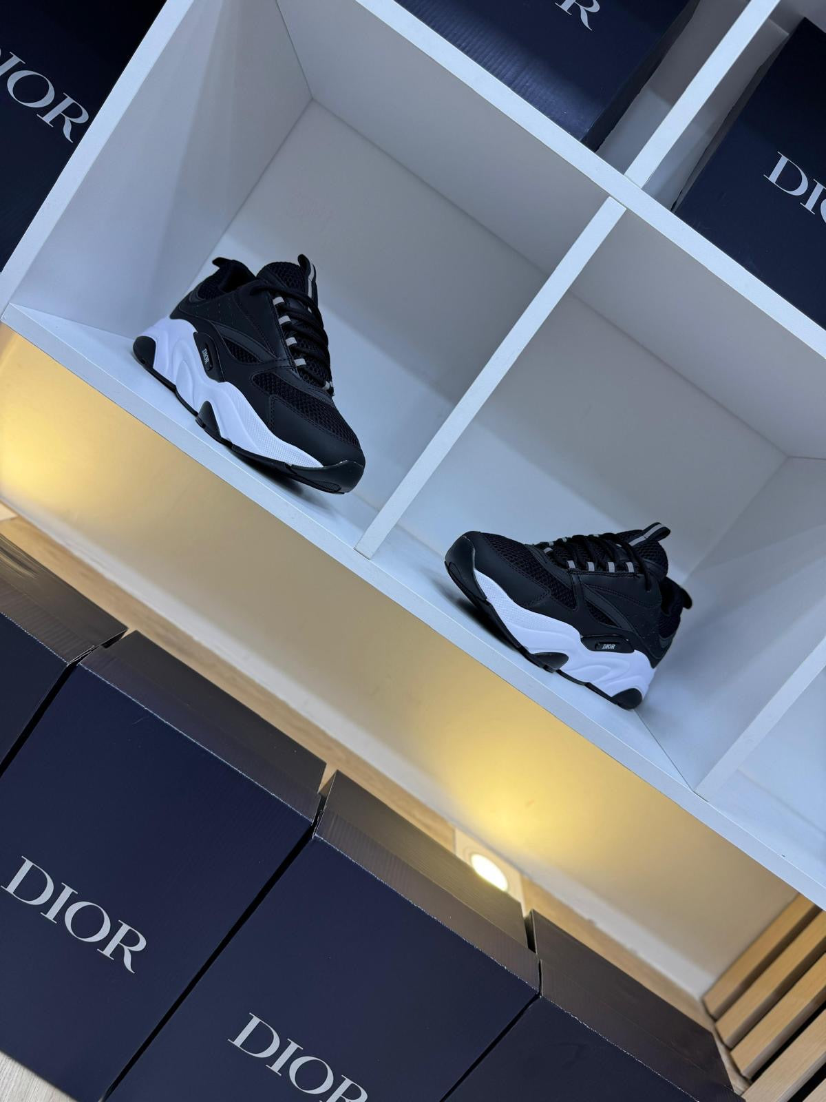 NOVEDAD zapatillas Dior B22 negro