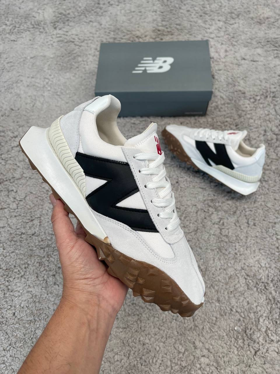 New balance X72 LOGO NEGRO