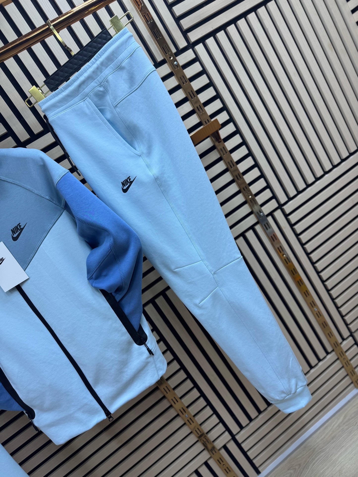 Nike Tech máxima calidad