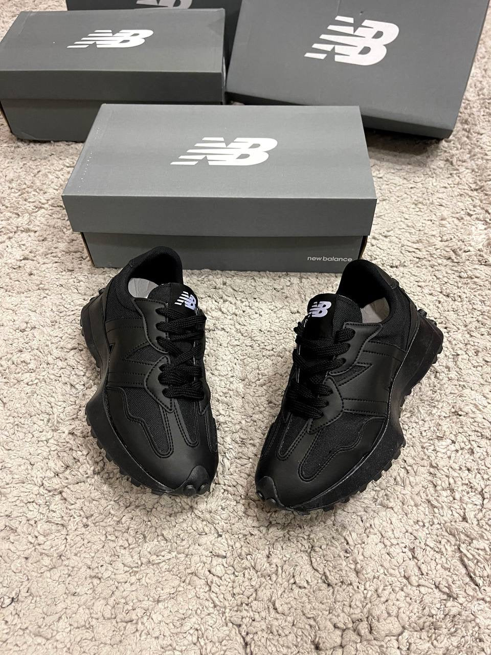 NWE BALANCE 327 NEGRO
