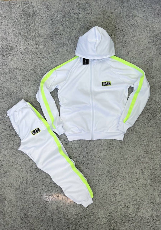 Nuevo Chándal EA7