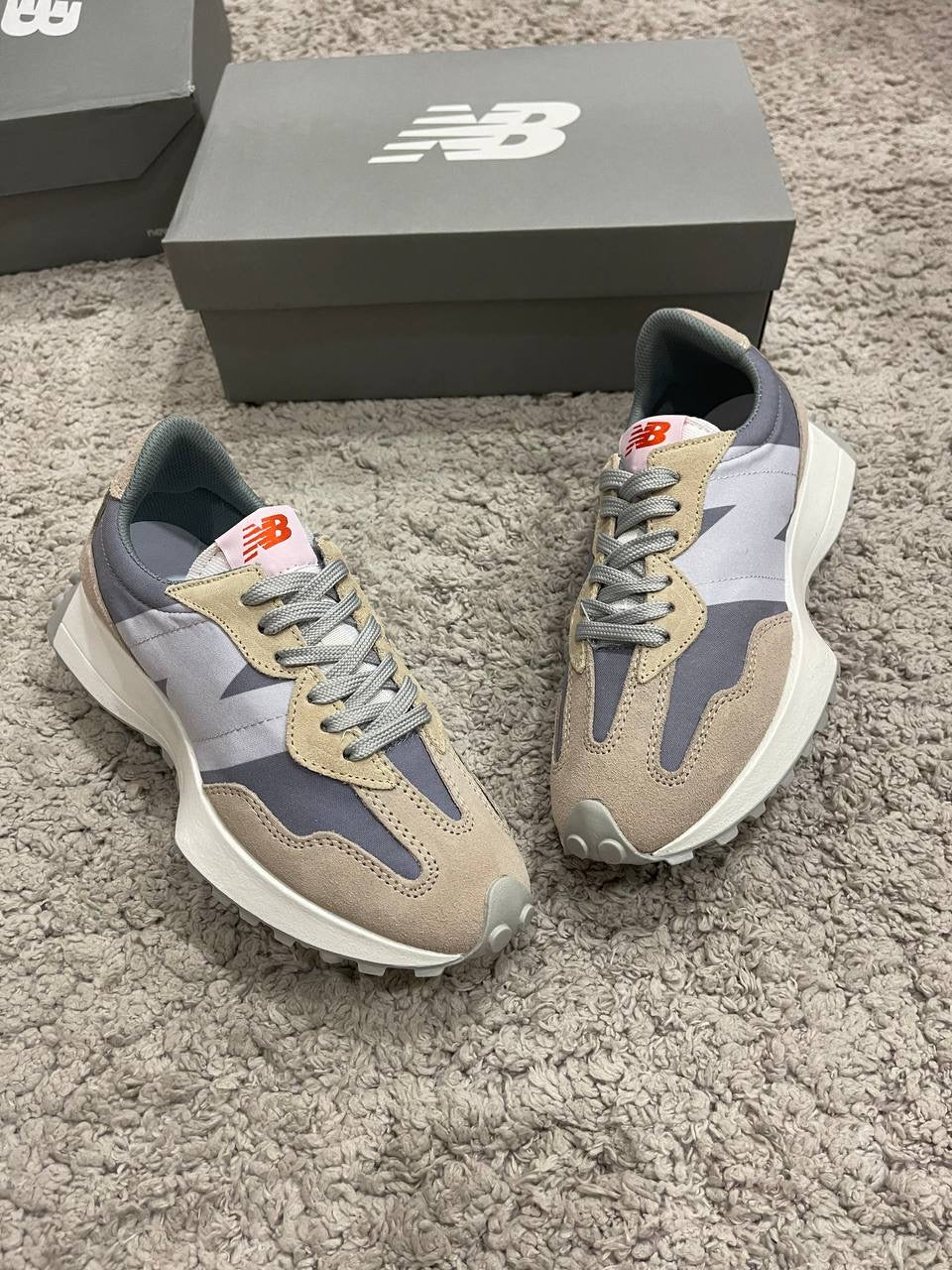 New balance 327