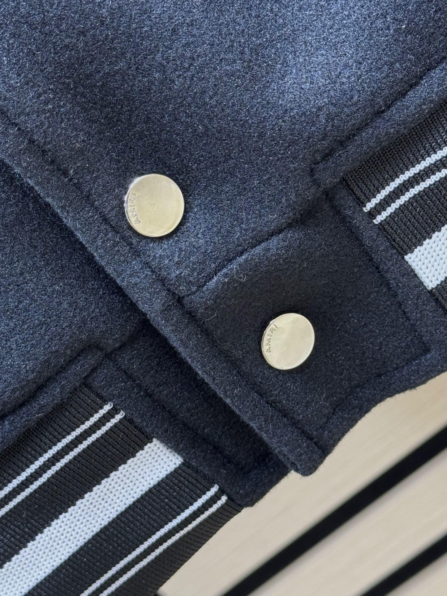 Chaqueta Amiri Calidad *HOT GAME*