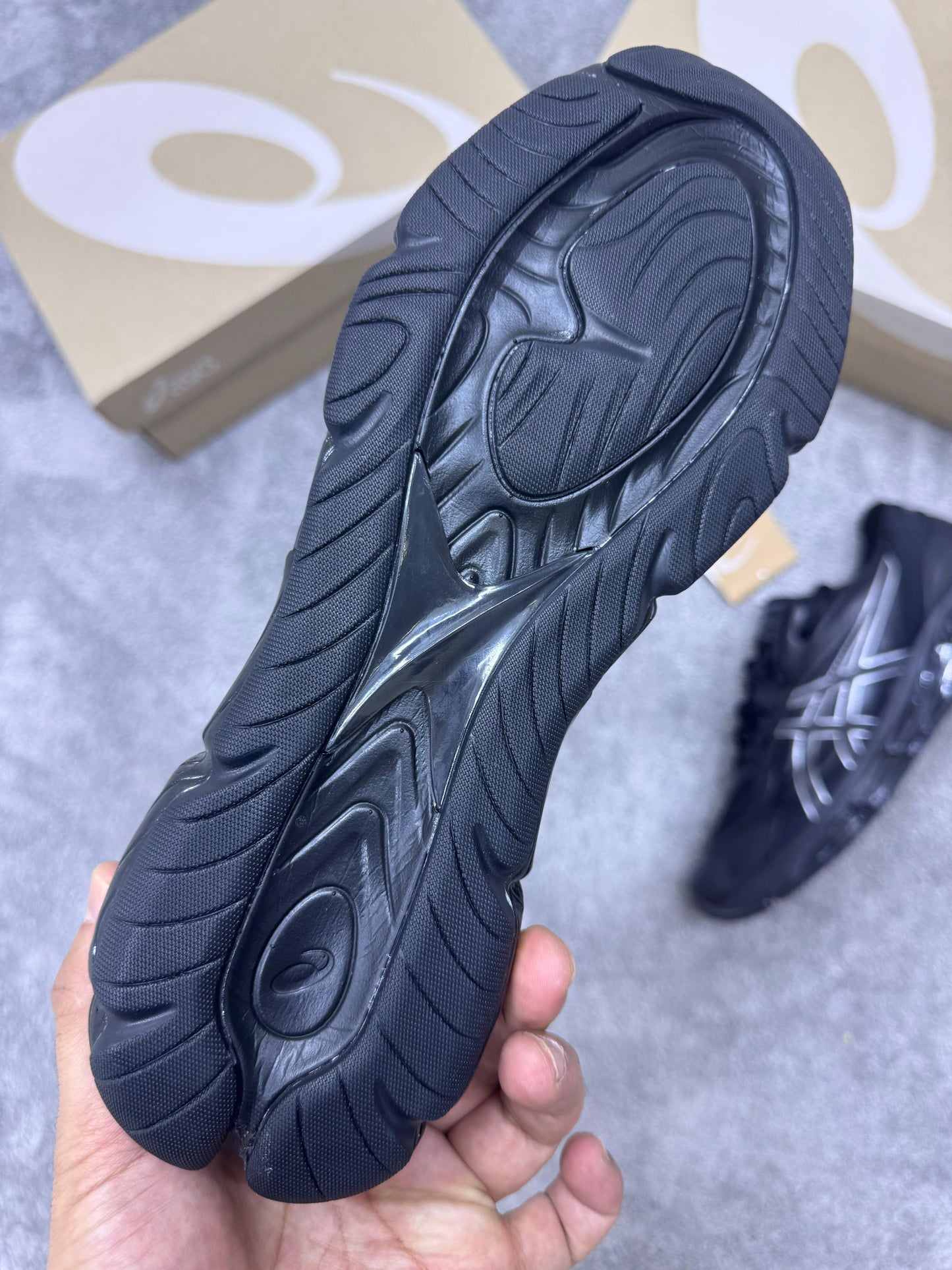 ASICS GEL-QUANTUM 36