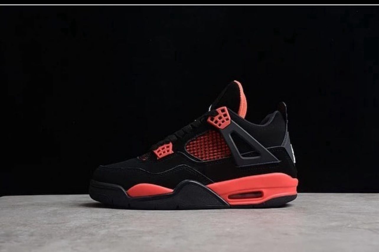 Jordan retro 4