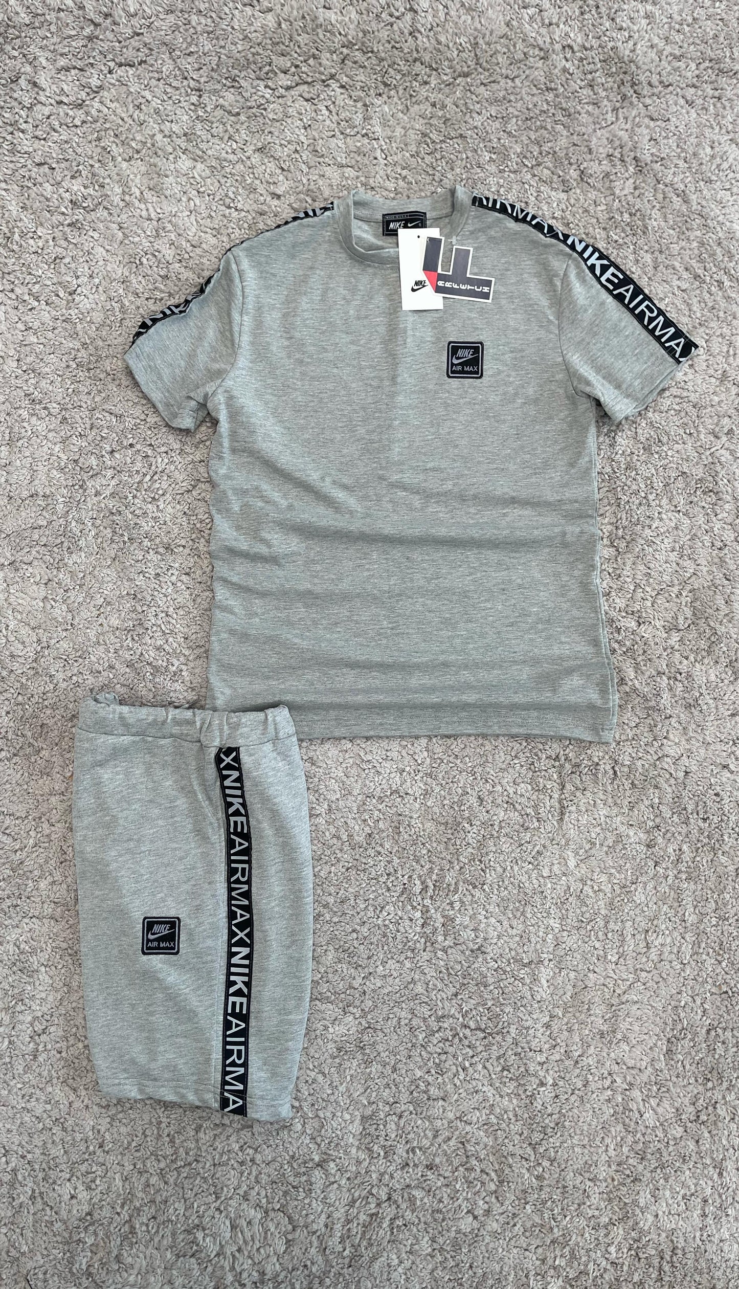 Chándal Air Max gris