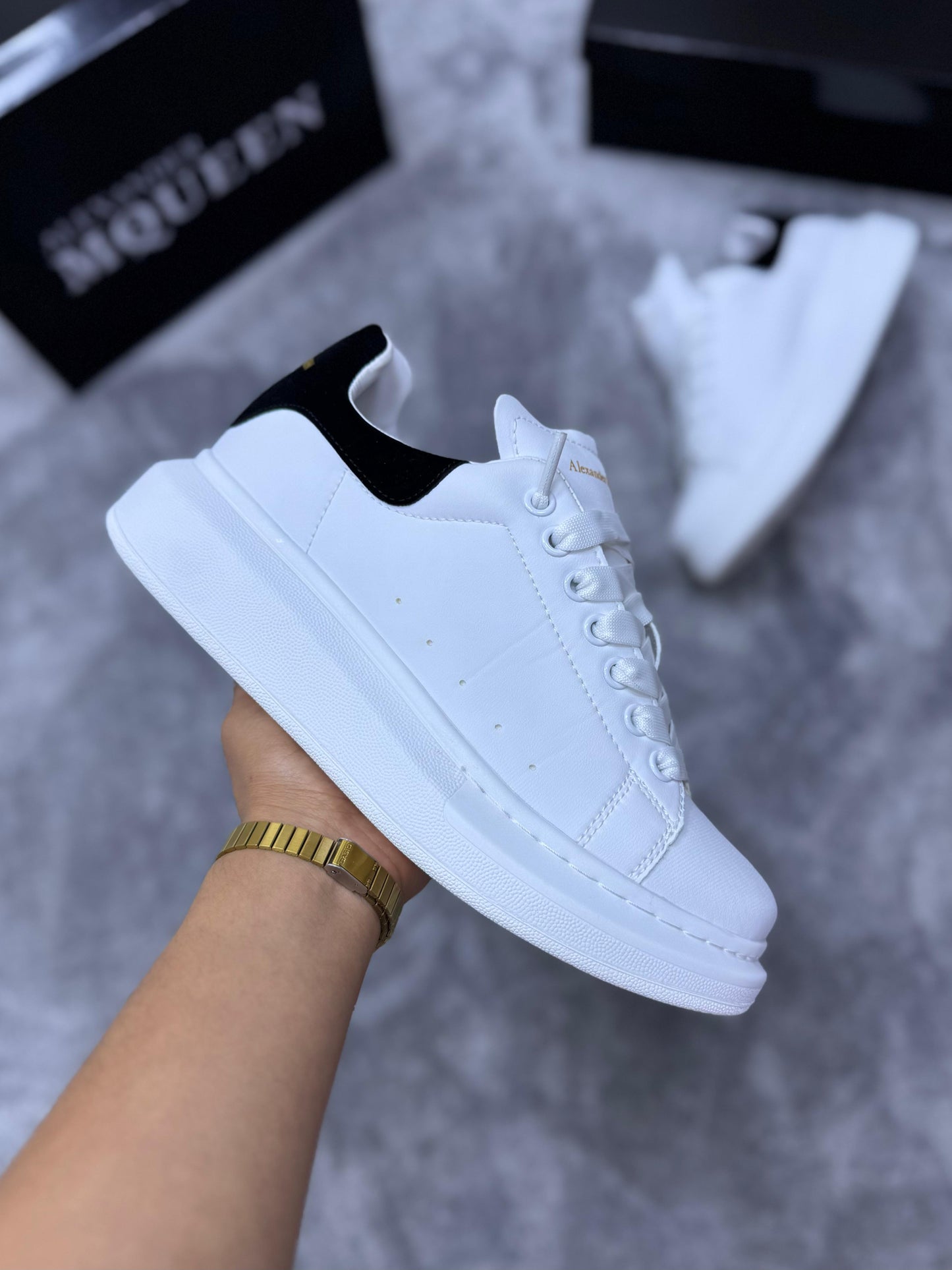 Alexander MC QUEEN G5