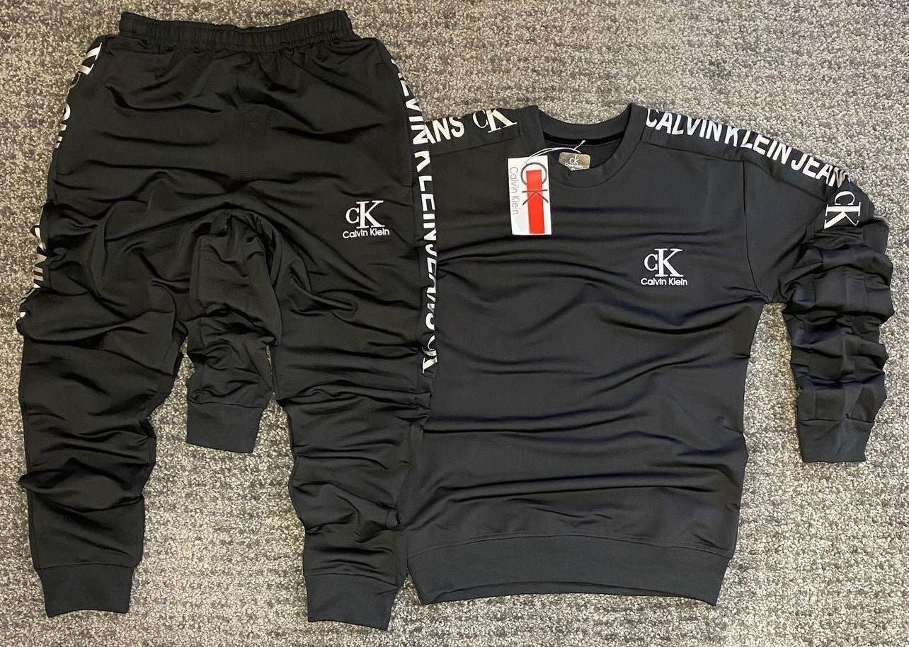 Chándal Calvin Klein bordado negro