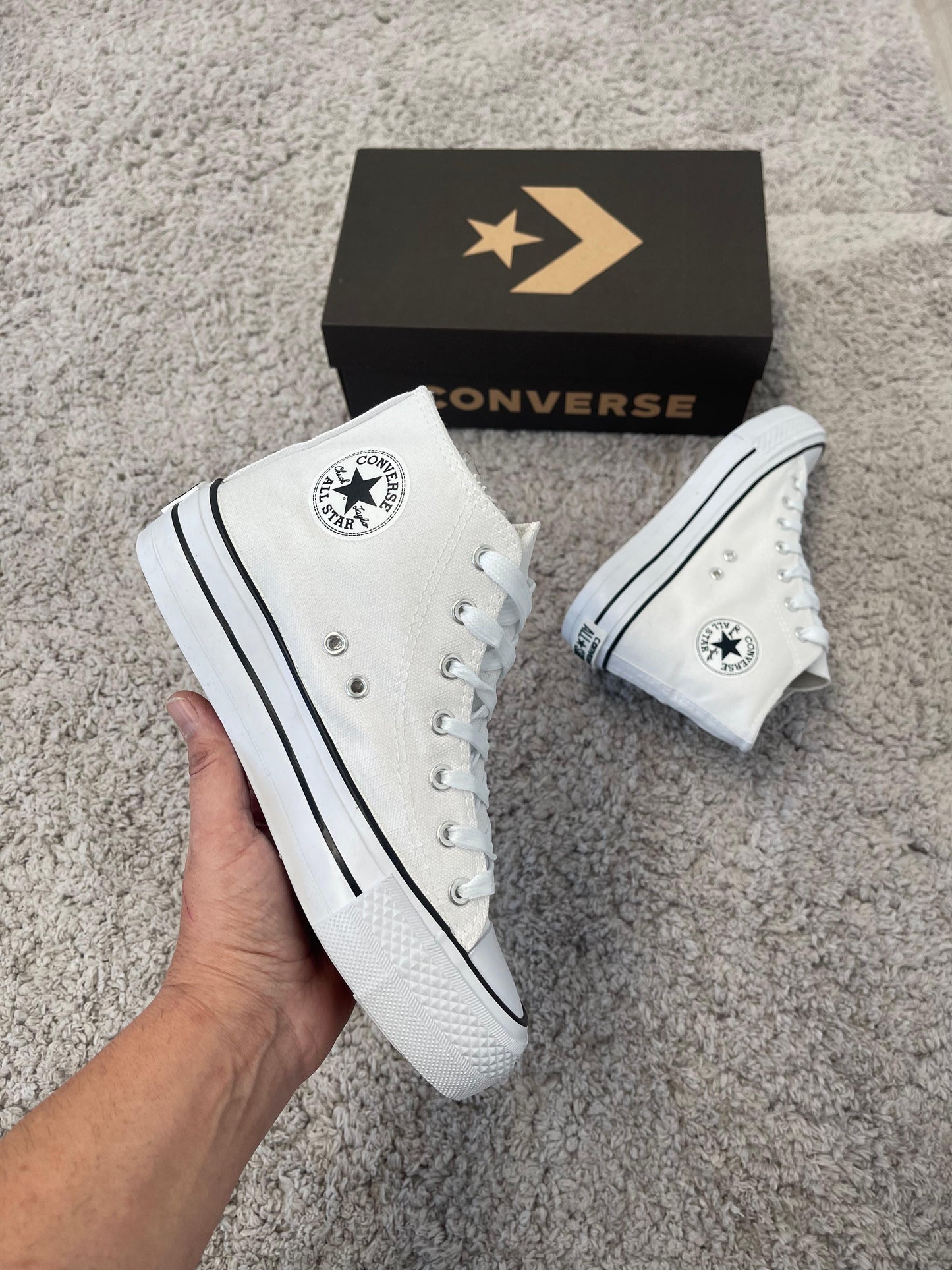 Converse alta blanca