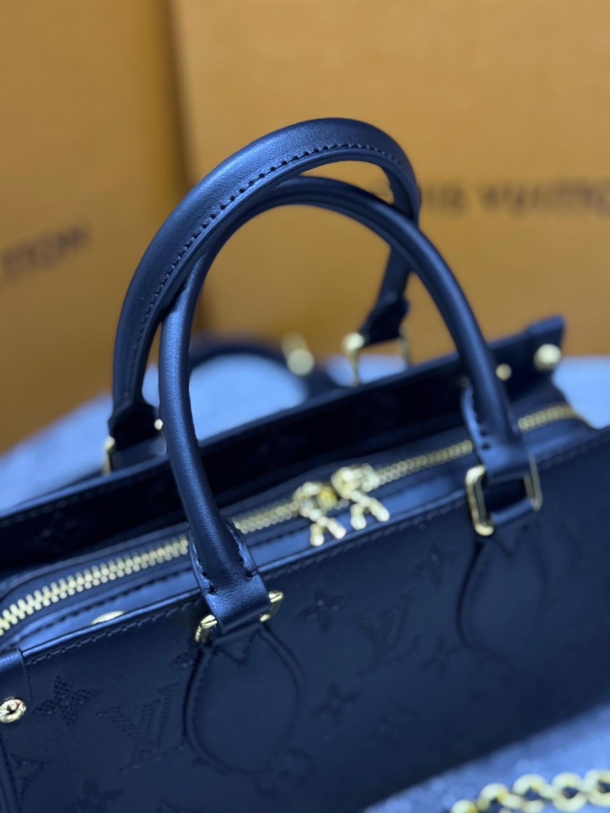 Nuevo bolso Louis Vuitton negro