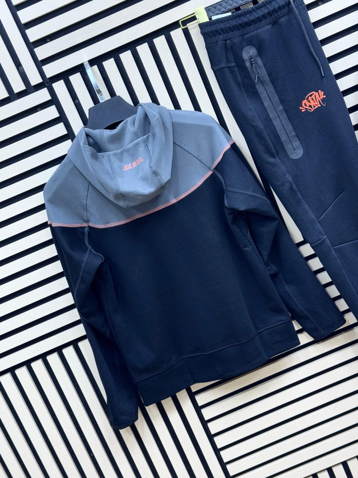 Nike tech x central cee x syna world (CALIDAD G5)
