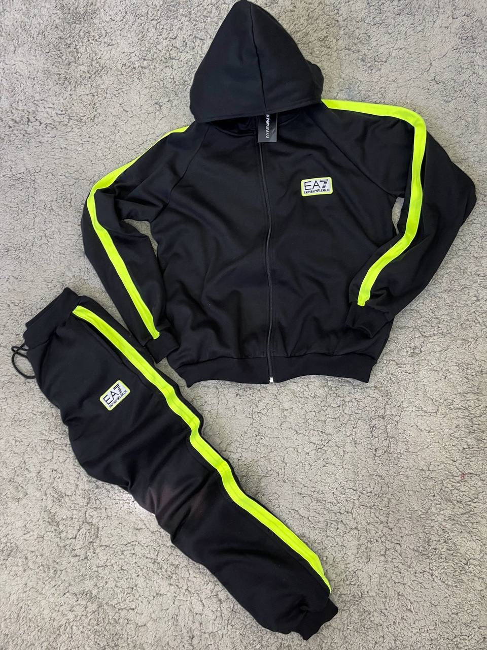 Nuevo Chándal EA7