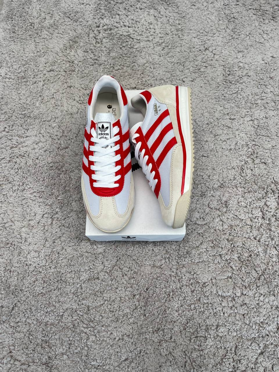 ADIDAS SL 72 rojo