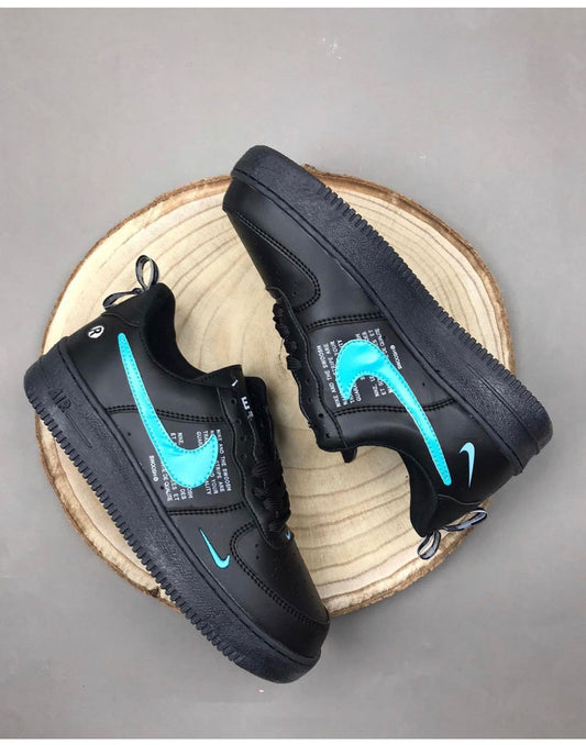 Nike Air Force 1 Negras BlueSky