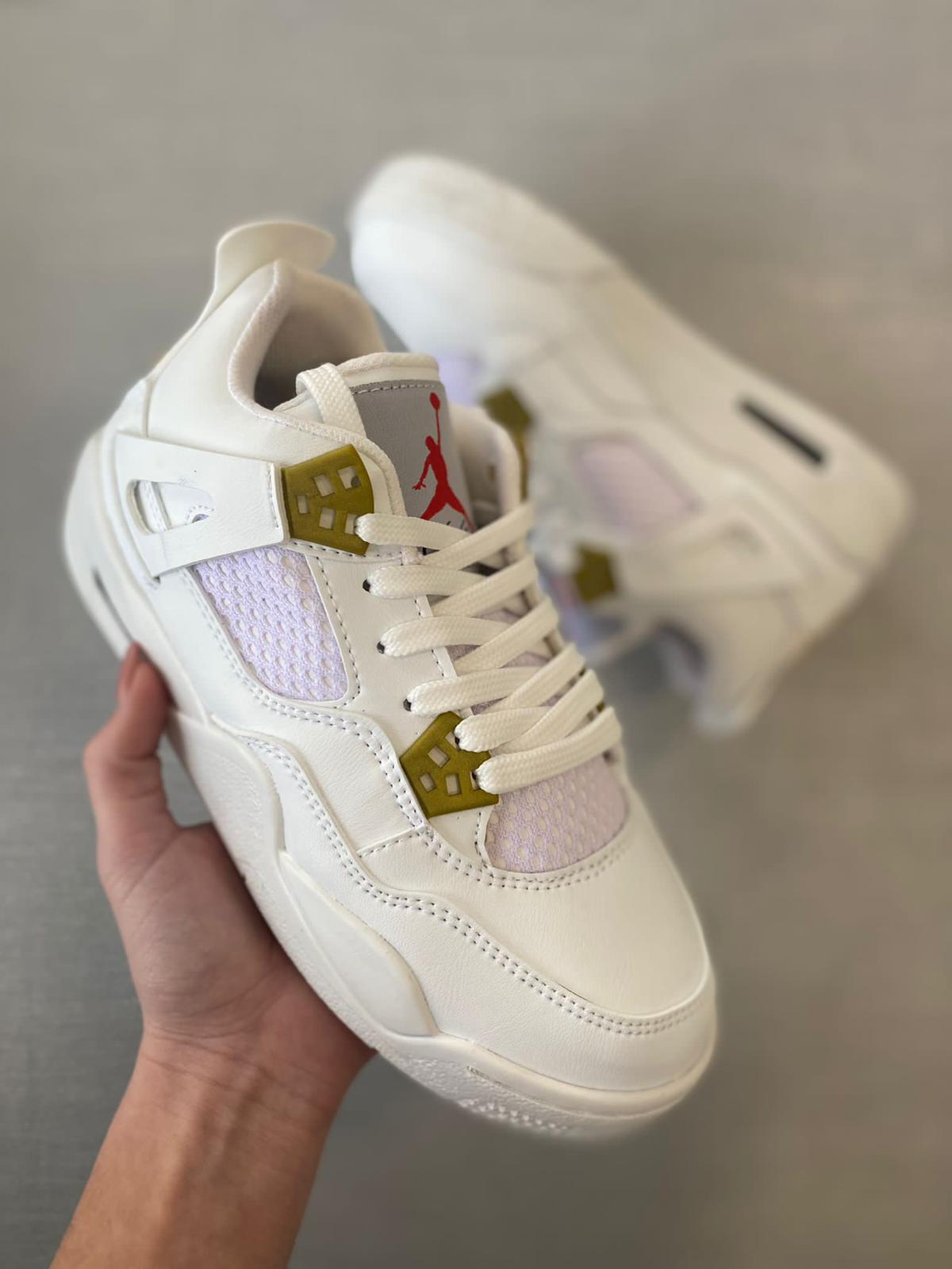 Retro 4 Blanco/Violeta