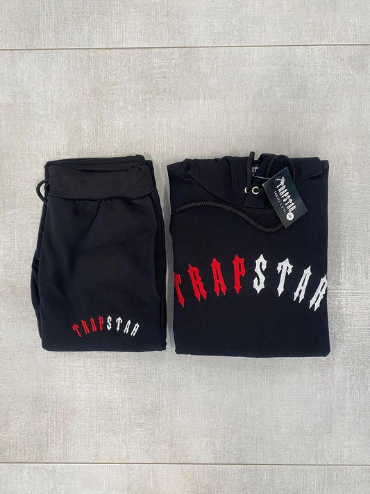 Trapstar bordado negro