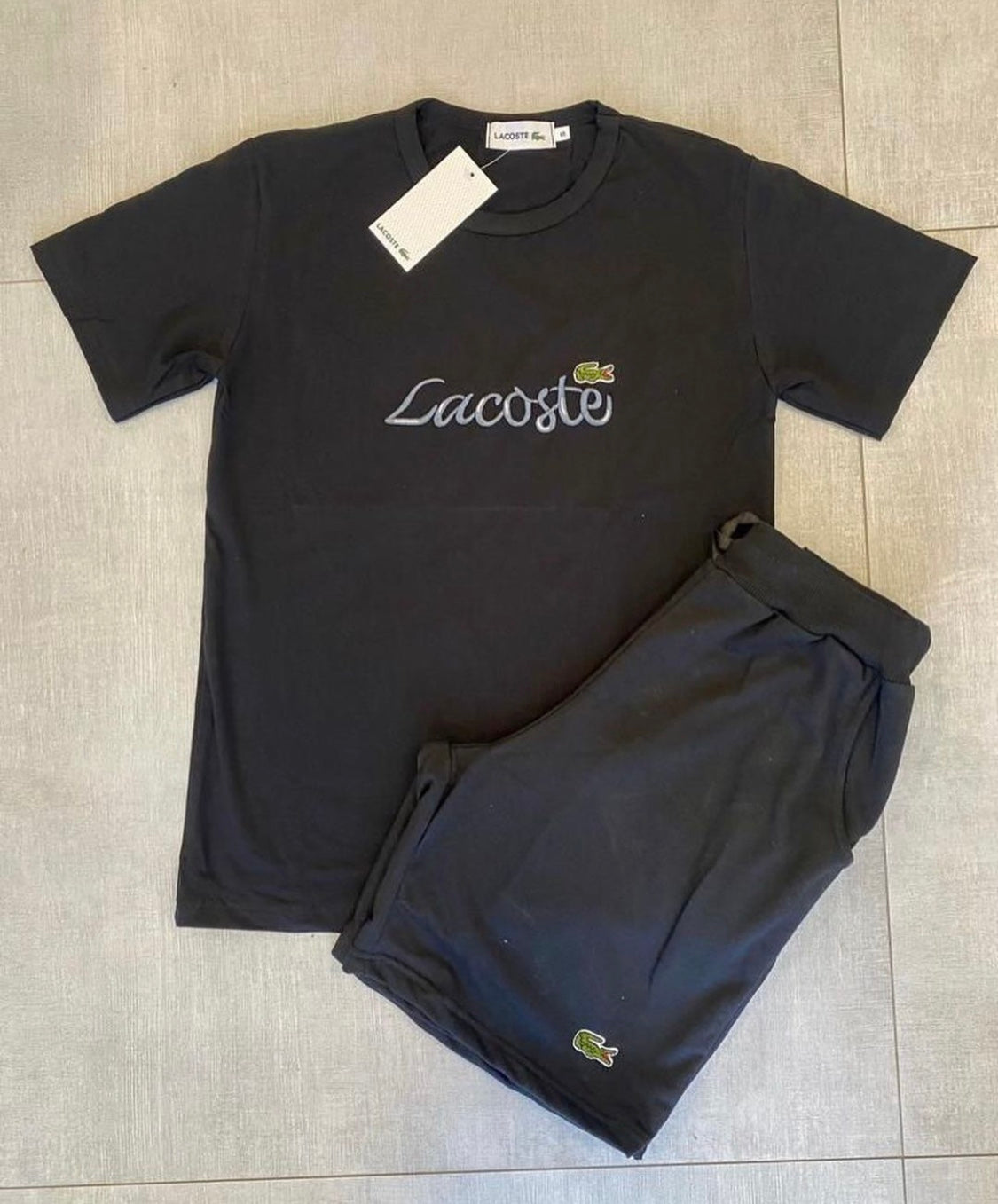 Conjunto lacoste negro