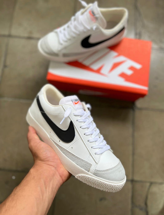 Nike Blazer low