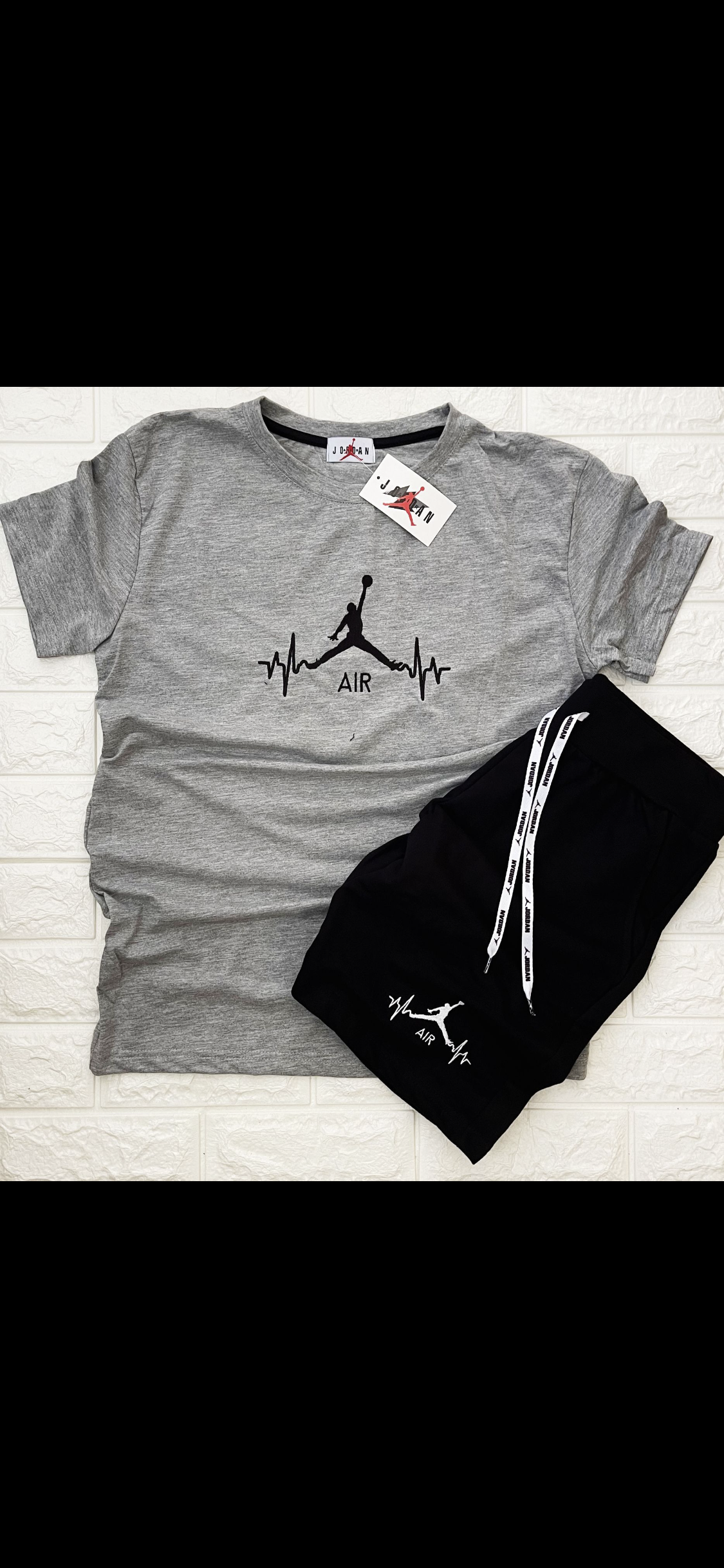 Conjunto jordan gris nuevo