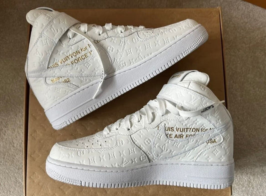 Nike Air Force 1 High LV