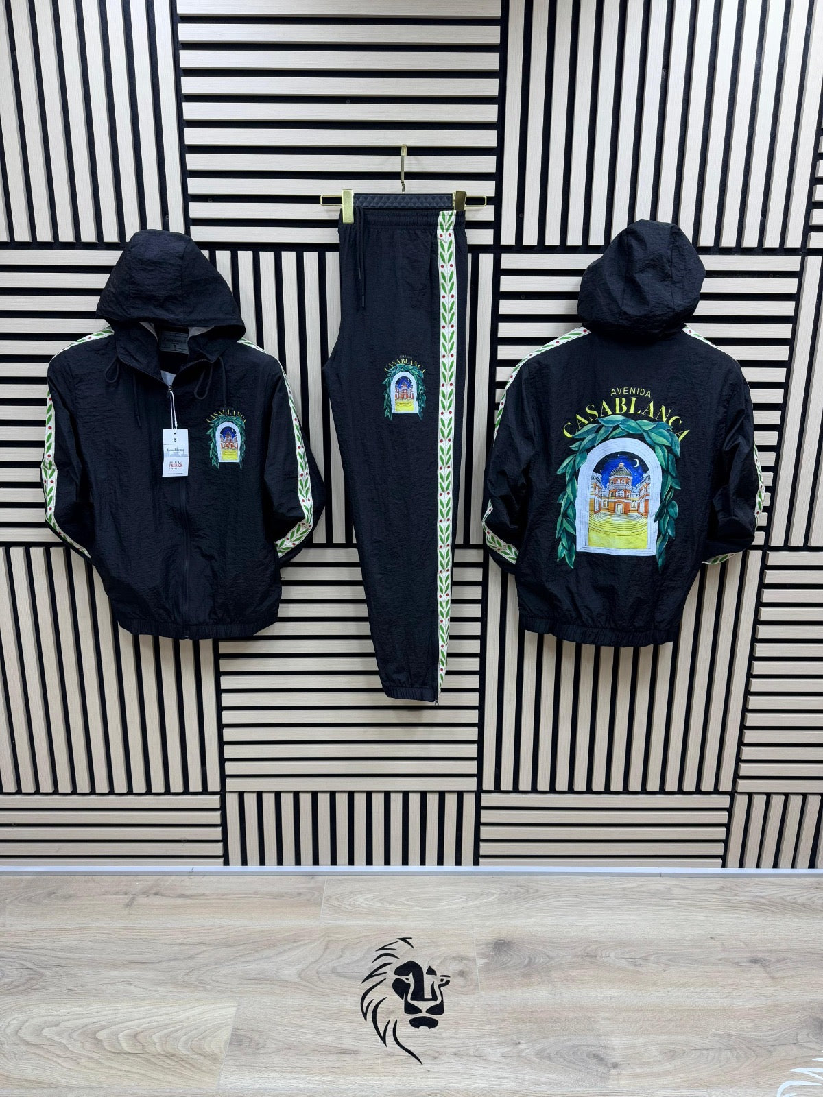 Chándal Casablanca negro

CALIDAD INIGUALABLE G5