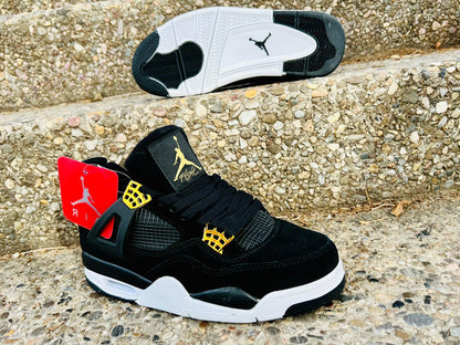 Jordan Retro 4 Negras Máxima Calidad