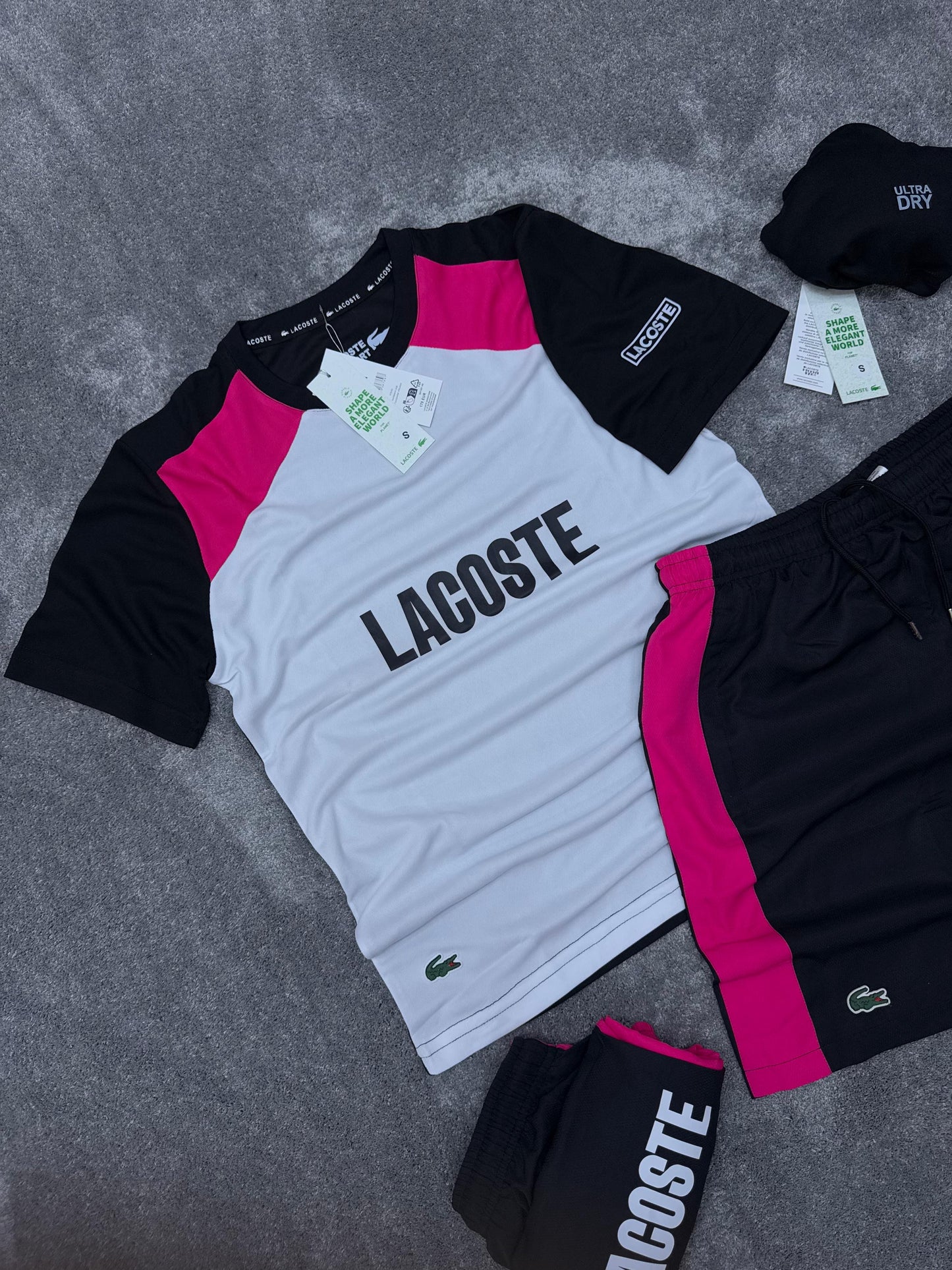 Conjunto verano Lacoste rosa