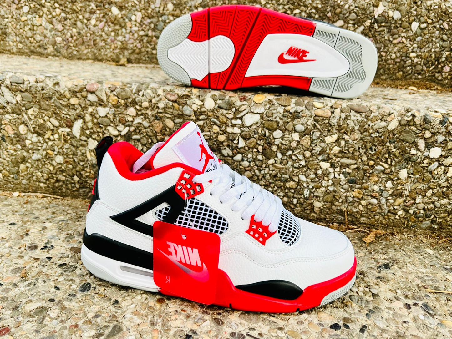 Jordan Retro 4 Fire Red Máxima Calidad