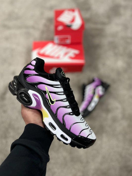 NIKE TN morada