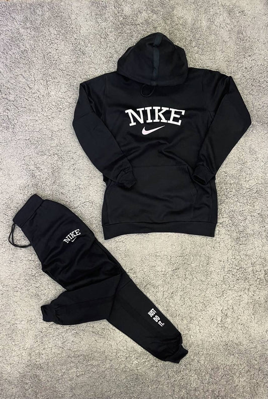 Chándal Nike mujer negro