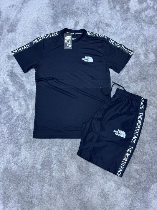 Conjunto blanco The North Face negro