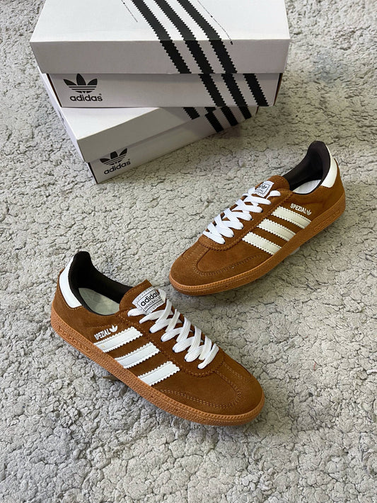 ADIDAS SPEZIAL
MARRÓN
