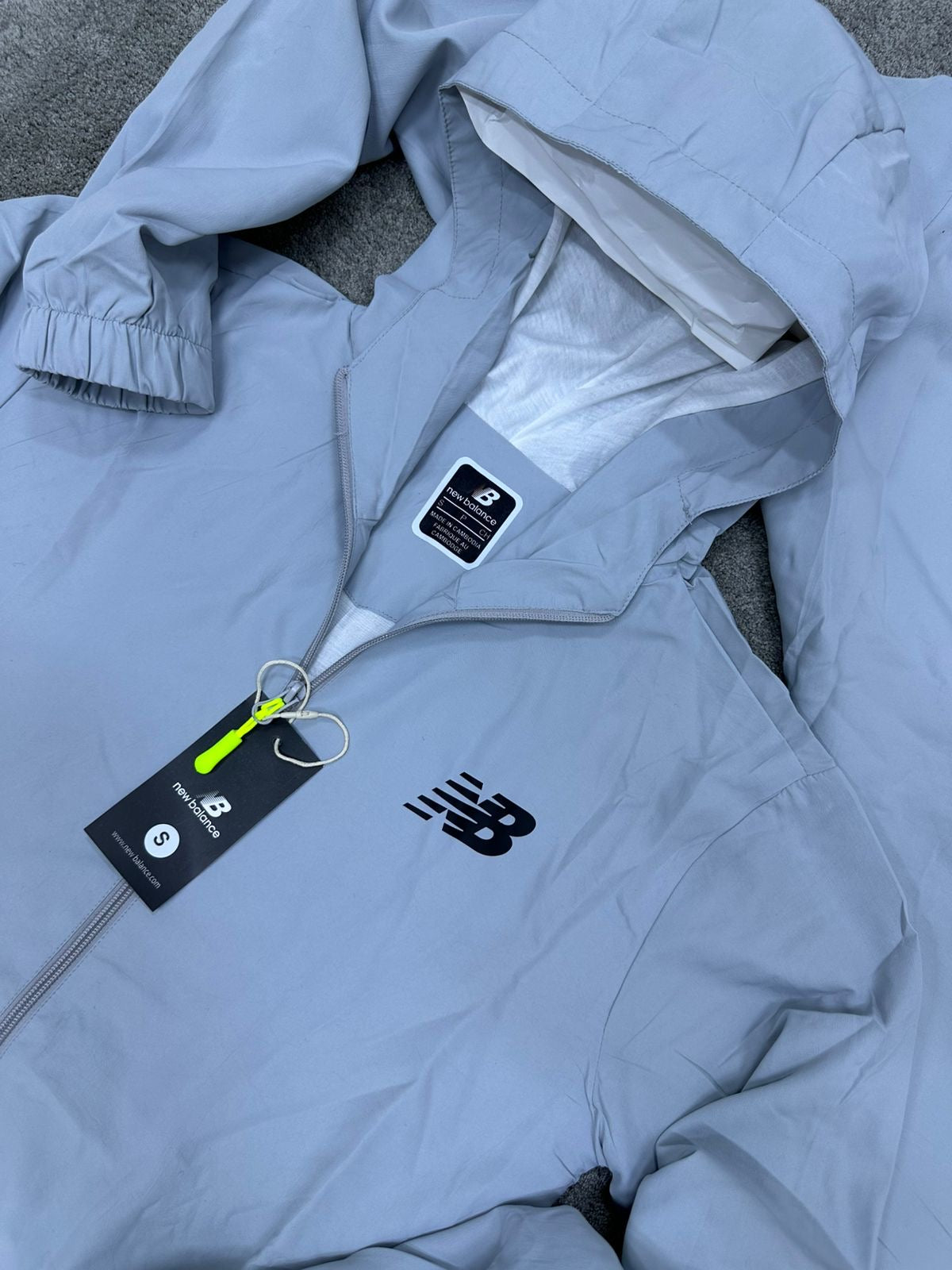 Chándal New Balance

Calidad G5