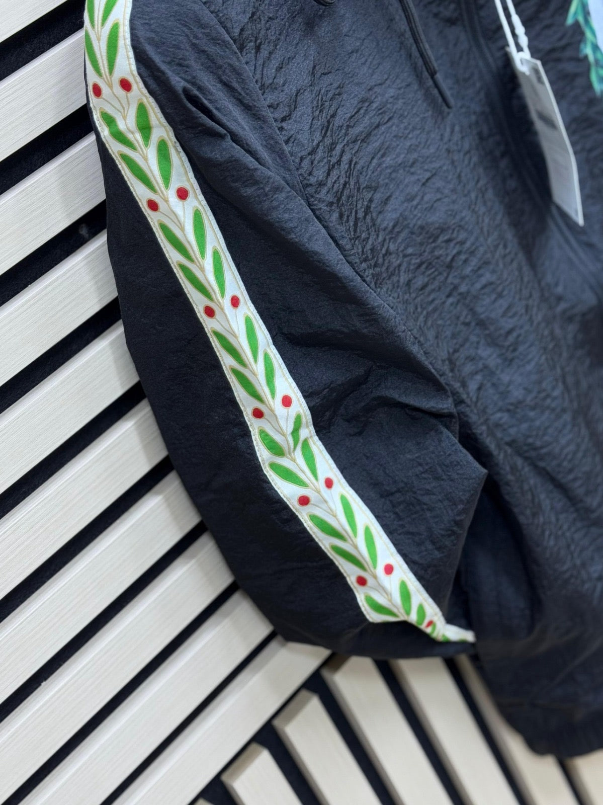 Chándal Casablanca negro

CALIDAD INIGUALABLE G5