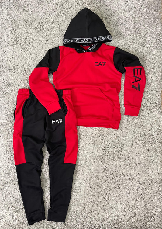 Nuevo Chándal EA7