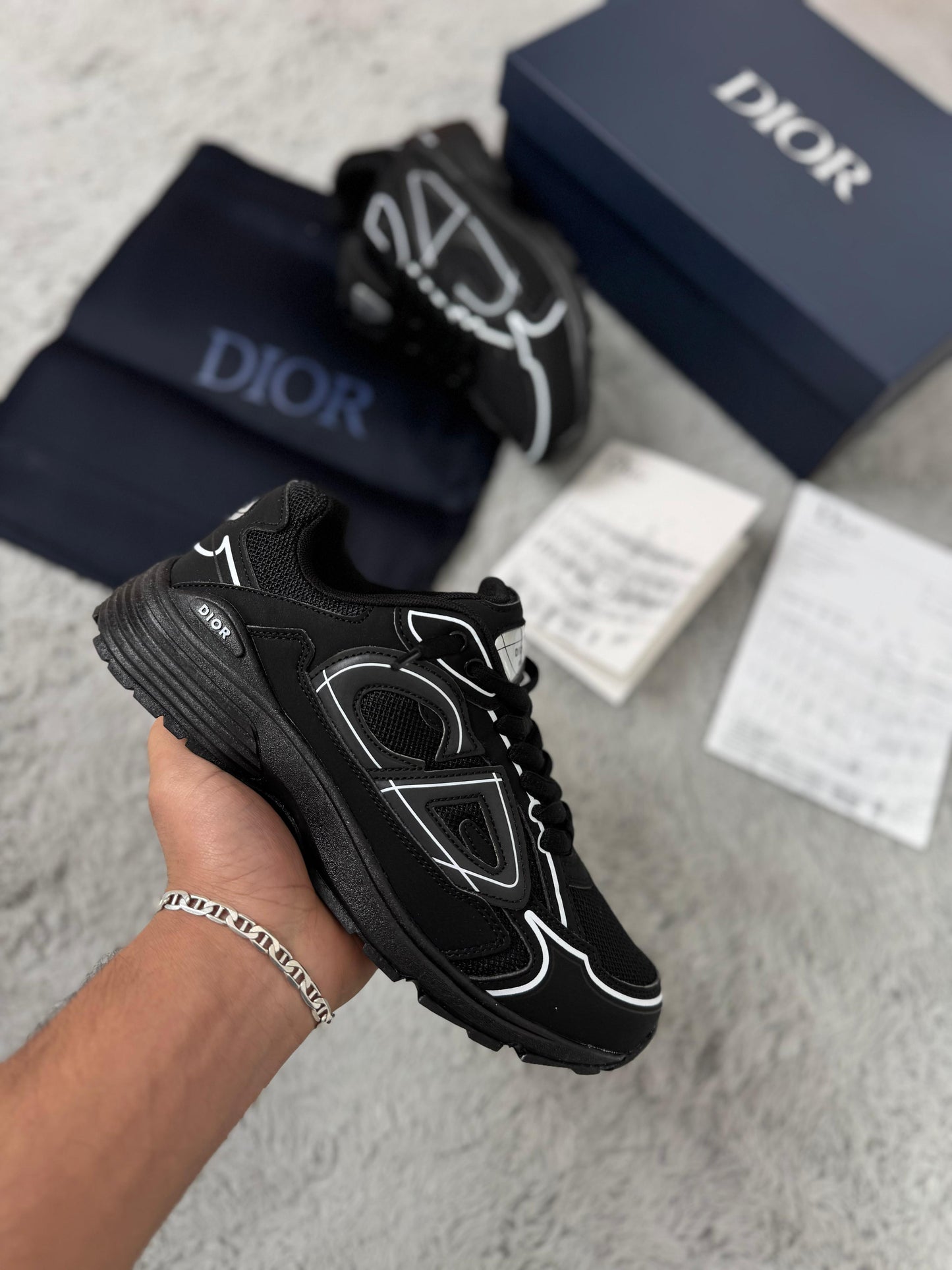 Dior B30