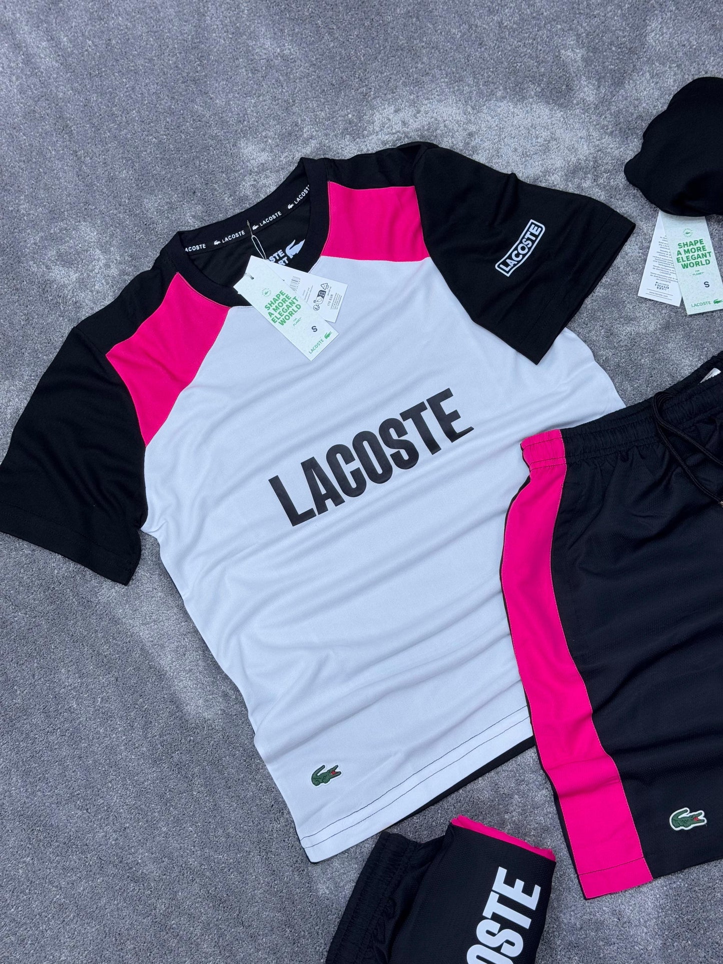 Conjunto verano Lacoste rosa