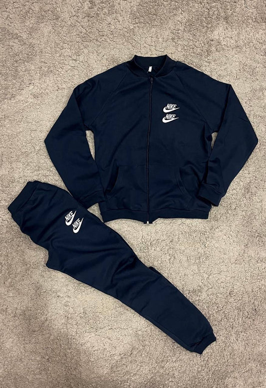 CHÁNDAL NIKE doble logo