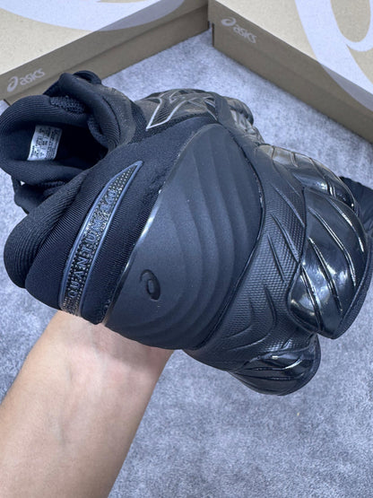 ASICS GEL-QUANTUM 36