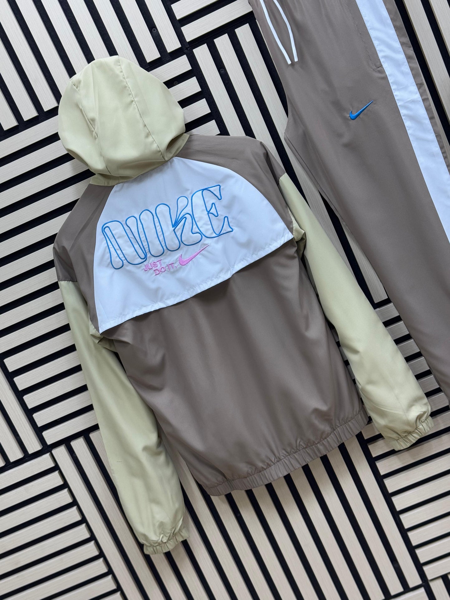 Chándal Nike 

CALIDAD INIGUALABLE G5